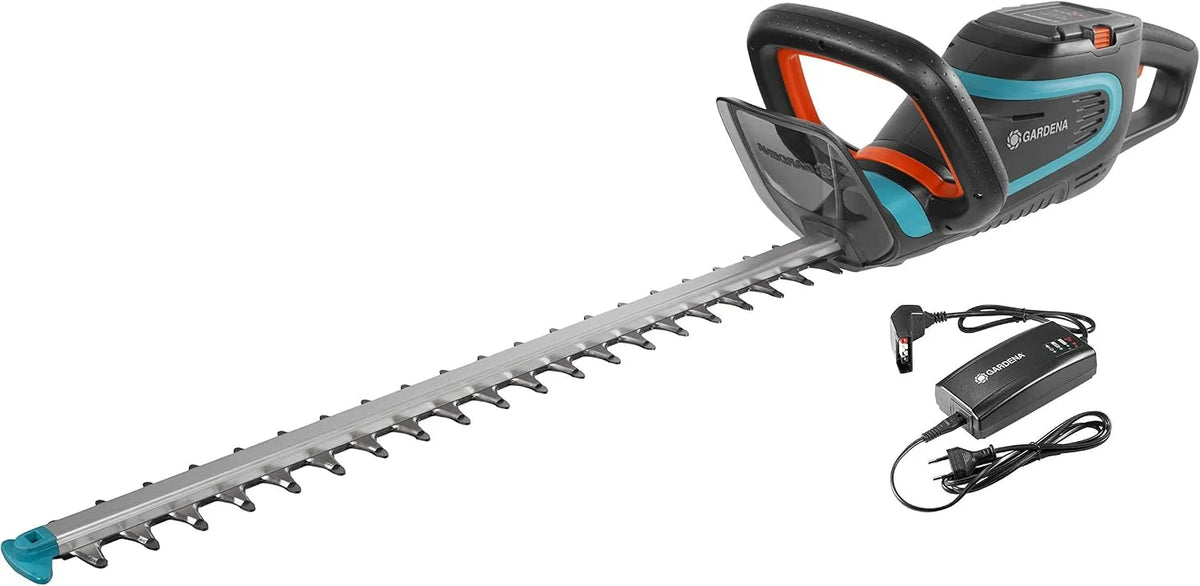 Heckenschere Li-40/60 9860-20 Gardena Set Akku, ergonomischer Griff, Anschlagschutz, intuitives Tastenfeld, inklusive. Li-Ion Akku und Ladegerät